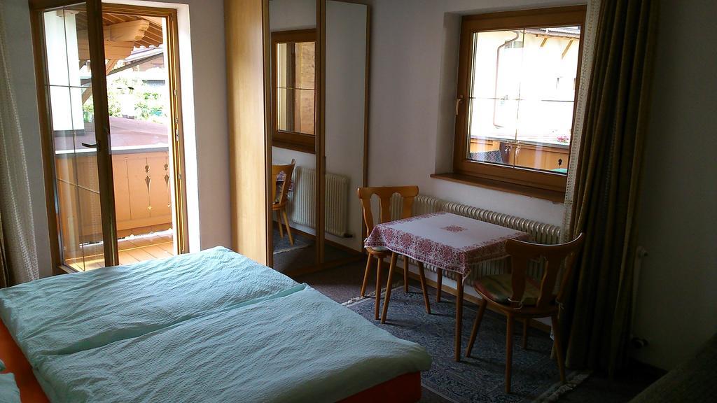 Haus Schiestl Daire Zell am Ziller Oda fotoğraf